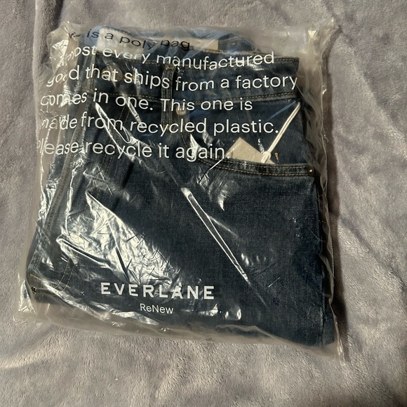 NWT Everlane Original Curvy Cheeky Jean/Cheeky Hourglass Jean in Washed Midnight - Picture 7 of 7